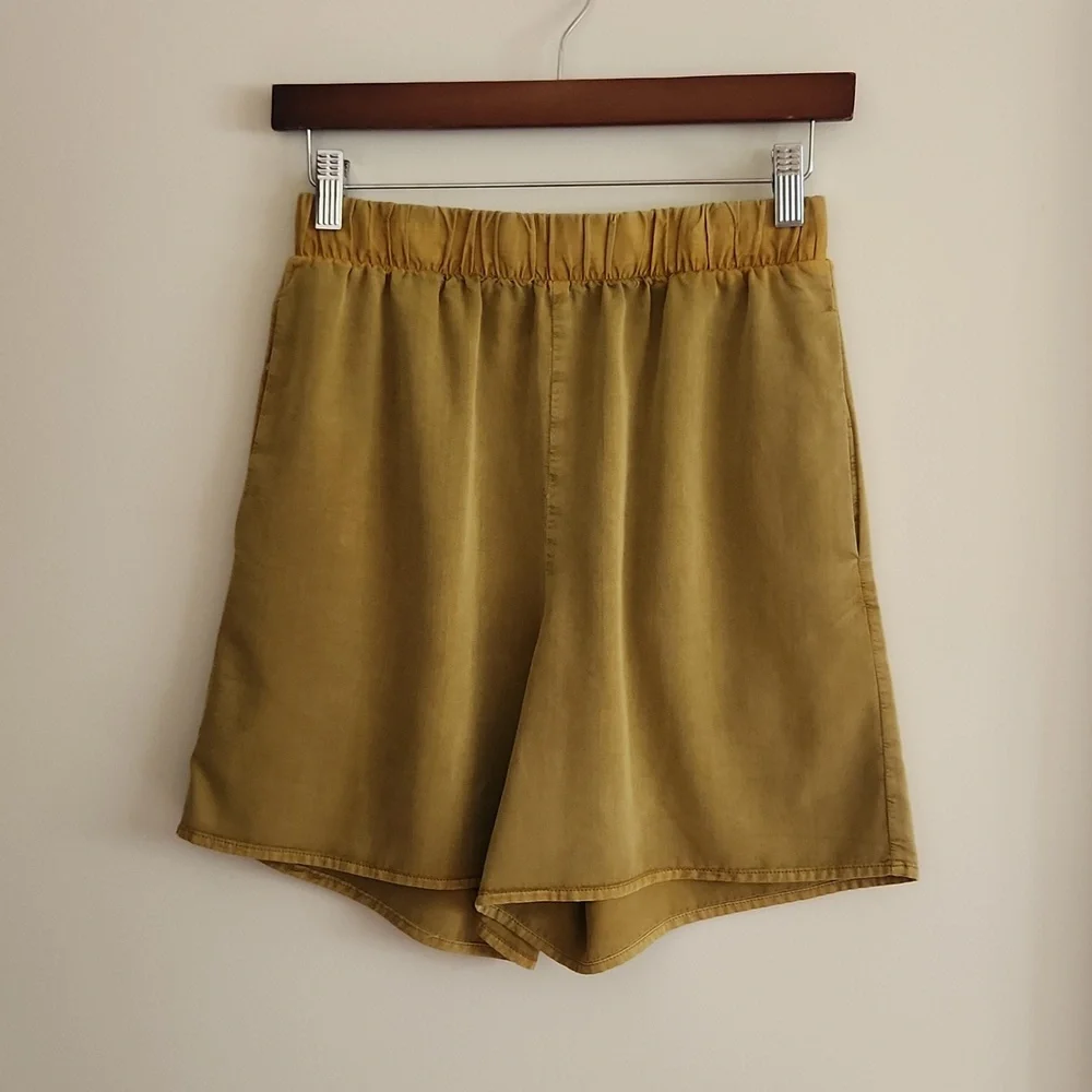 Minimum Acazio Short - Picture 1 of 4